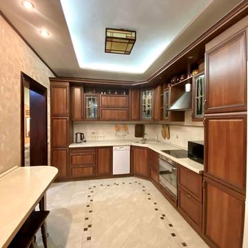 Степана Рудницького вул. (Академіка Вільямса), 15 к1