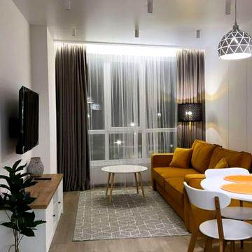 Джона Маккейна вул. (Івана Кудрі), 7