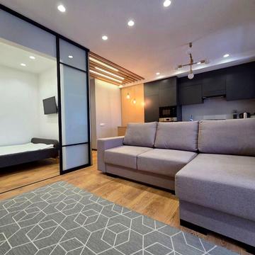 Незалежності вул. (Титова), 26