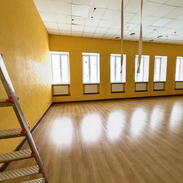 Лариси Руденко вул., 6