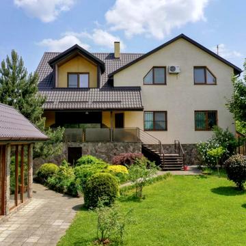 Нечуя Левицького