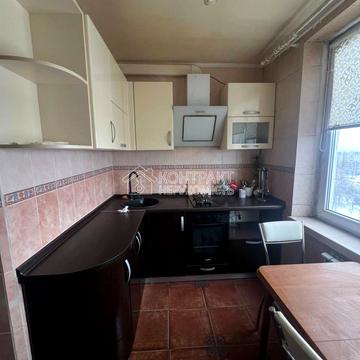 Тракторобудівників просп., 160а