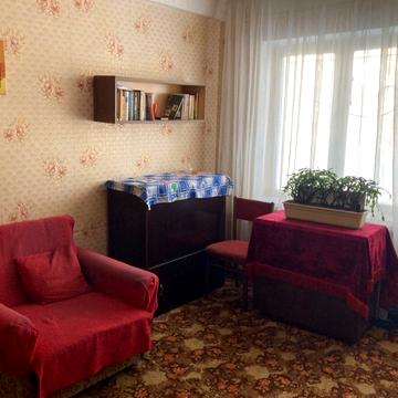 Михайла Грушевського вул., 9