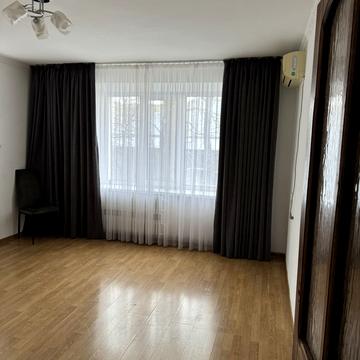 Бузький бульв., 3-Б