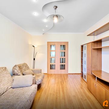 Миколи Бажана просп., 7-Б