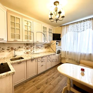 Юлії Здановської вул. (Ломоносова), 46/1