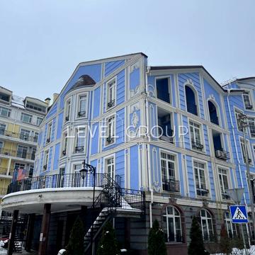 Дегтярна вул., 6