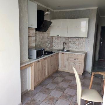 Академіка Шалімова вул., 61-А