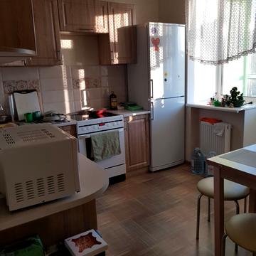 Академіка Вернадського бульв., 24