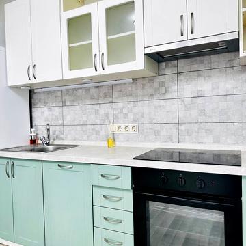 Салютна вул., 2к3