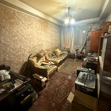 Братиславська вул., 34