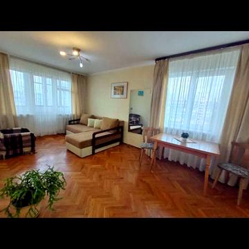 Івана Миколайчука вул. (Серафимовича), 19/1