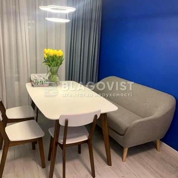 Ясинуватський пров., 11