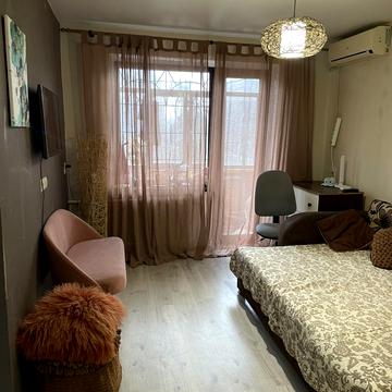 Незалежної України вул. (40 років Радянської України), 65-А