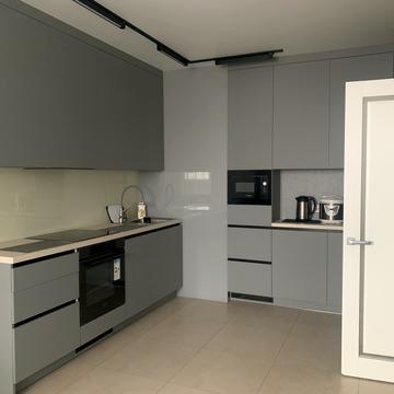 Повітряних Сил просп. (Повітрофлотський), 56