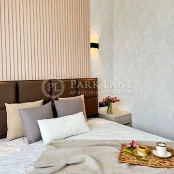 Академіка Заболотного вул., 1-А