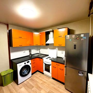 Слави бульв., 10