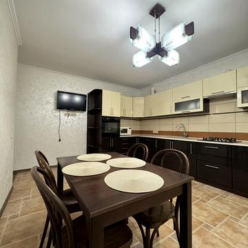 Тараса Шевченка вул., 207