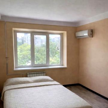 Оболонський просп., 7-Б