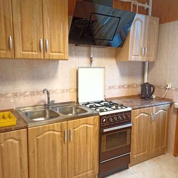 Лесі Українки просп. (Гагаріна), 23