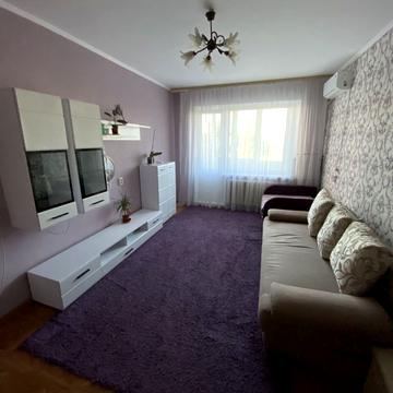 Академіка Корольова вул., 58