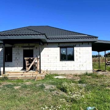 вулиця Різдвяна, 40