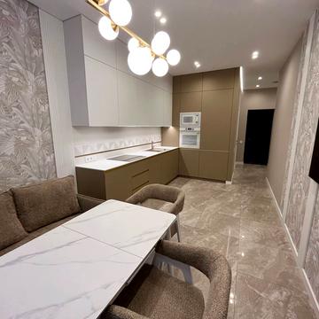 Микільсько-Слобідська вул., 11