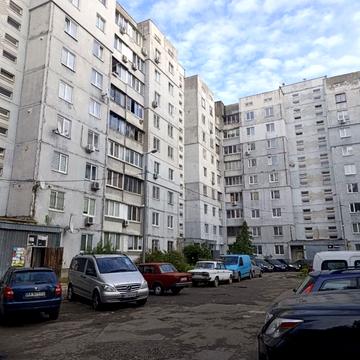 Червоної Калини просп. (Володимира Маяковського), 37