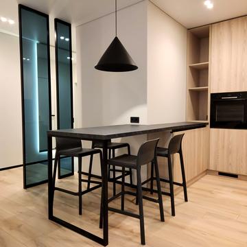 Євгена Коновальця вул., 37-А