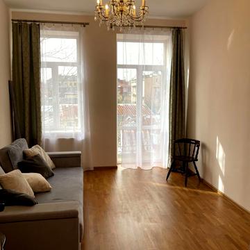 Мучна вул., 12