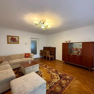 Матейки вул., 38