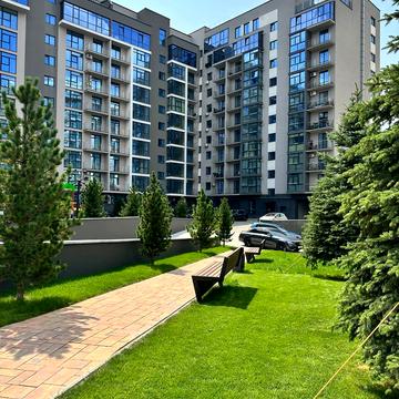 Гетьмана Мазепи вул., 160а