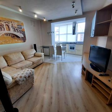 Євгена Чикаленка вул., 59/6