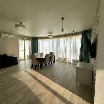 Миколи Бажана просп., 1-А