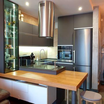 Золотоустівська вул., 34