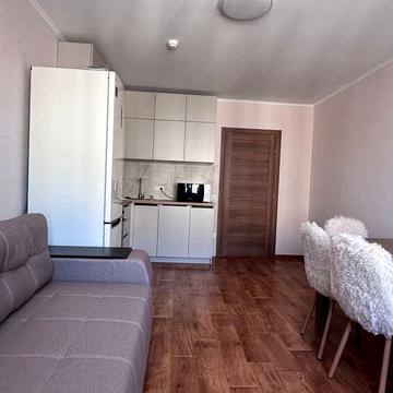 Коноплянська вул., 22-Б