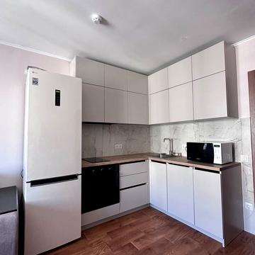 Коноплянська вул., 22-Б