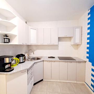 Петра Григоренка просп., 13