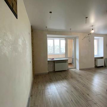 Давида Ойстраха вул. (Затонського), 3