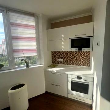 Драгоманова вул., 12-А