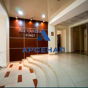 Соборний просп. (Леніна), 63