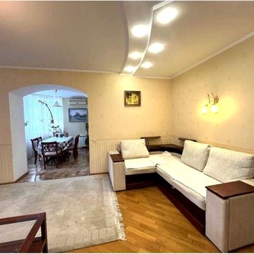 Ковальський пров., 13