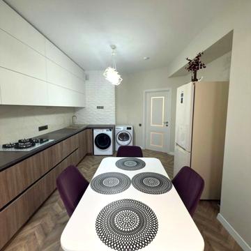 Авраама Лінкольна вул. (Димитрова), 6-Б