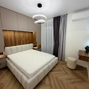 Тищенка вул., 37