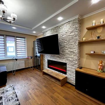 Володимира Івасюка вул., (Будинок)