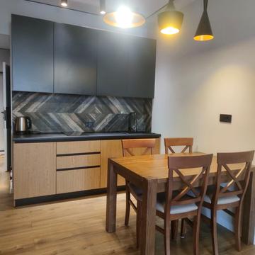 Михайла Максимовича вул. (Онуфрія Трутенка), 24-Б