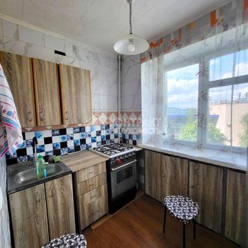 Гімназійна набережна вул. (Червоношкільна набережна), 26