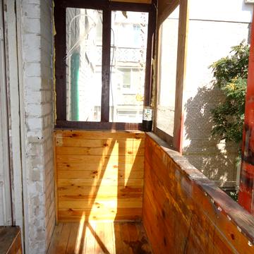 Центральний просп. (Леніна), 185