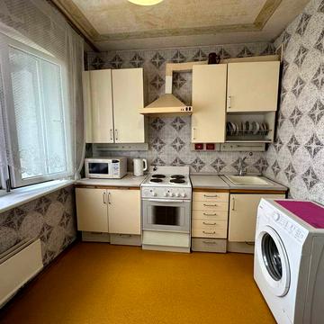 Архітектора Вербицького вул., 14-А