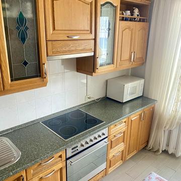 Соломянська вул., 16-Б